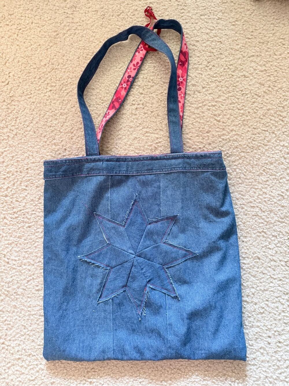 🧵 UPCYLCED Lightweight Denim & Daisy Star Tote Bag 🌼